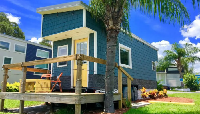 Blue Heron lakefront rental patio day view Blue Heron lakefront rental patio day view