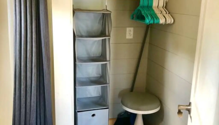 The Retreat Tiny House Rental Bathroom The Retreat Tiny House Rental Bathroom