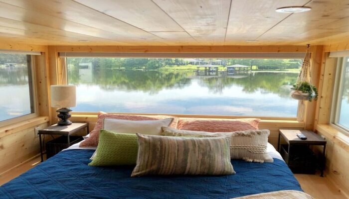 Tiny Town Orlando Lakefront Tiny House "The View" Rental Tiny Town Orlando Lakefront Tiny House "The View" Rental