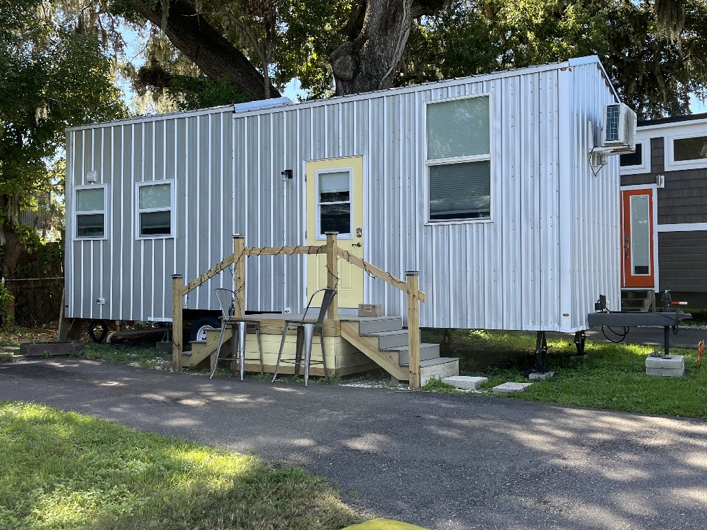 Long Term Tiny Home Lease in Central Florida – The Nest at Tiny Town Orlando