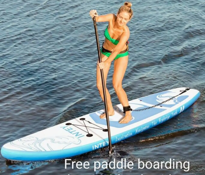 Paddle-board Lake Fairview at Tiny Town Paddle-board Lake Fairview at Tiny Town