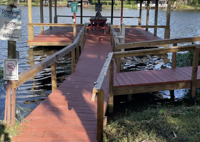 Main Dock at Tiny Town Orlando Main Dock at Tiny Town Orlando
