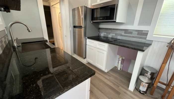 The Osprey tiny house rental on Lake Fairview bird sanctuary Orlando The Osprey tiny house rental on Lake Fairview bird sanctuary Orlando