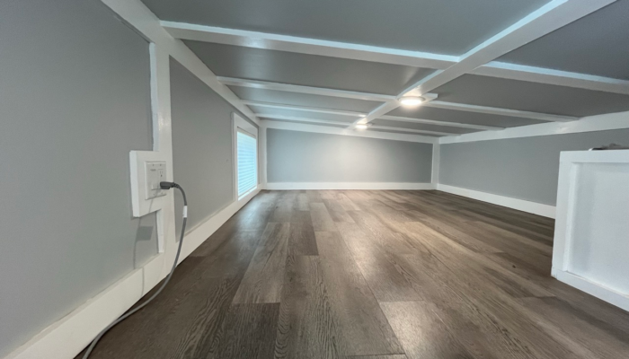 The Osprey tiny house rental on Lake Fairview bird sanctuary Orlando The Osprey tiny house rental on Lake Fairview bird sanctuary Orlando